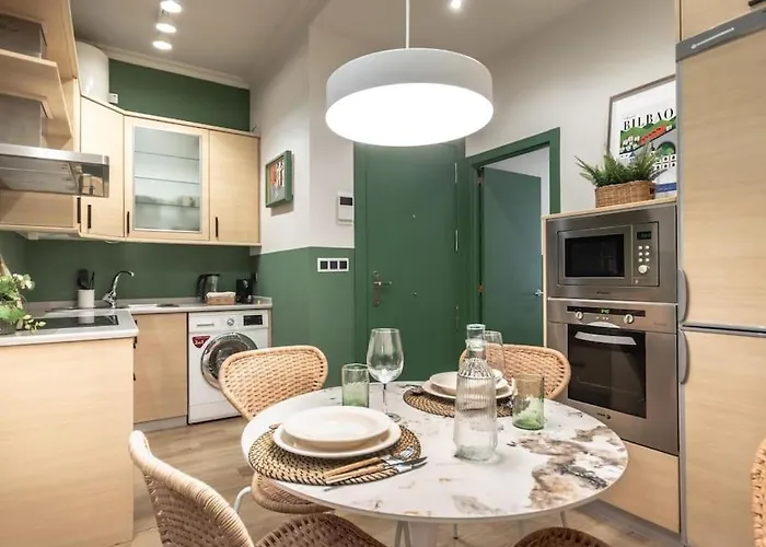 Intermodal By Aston Apartment *